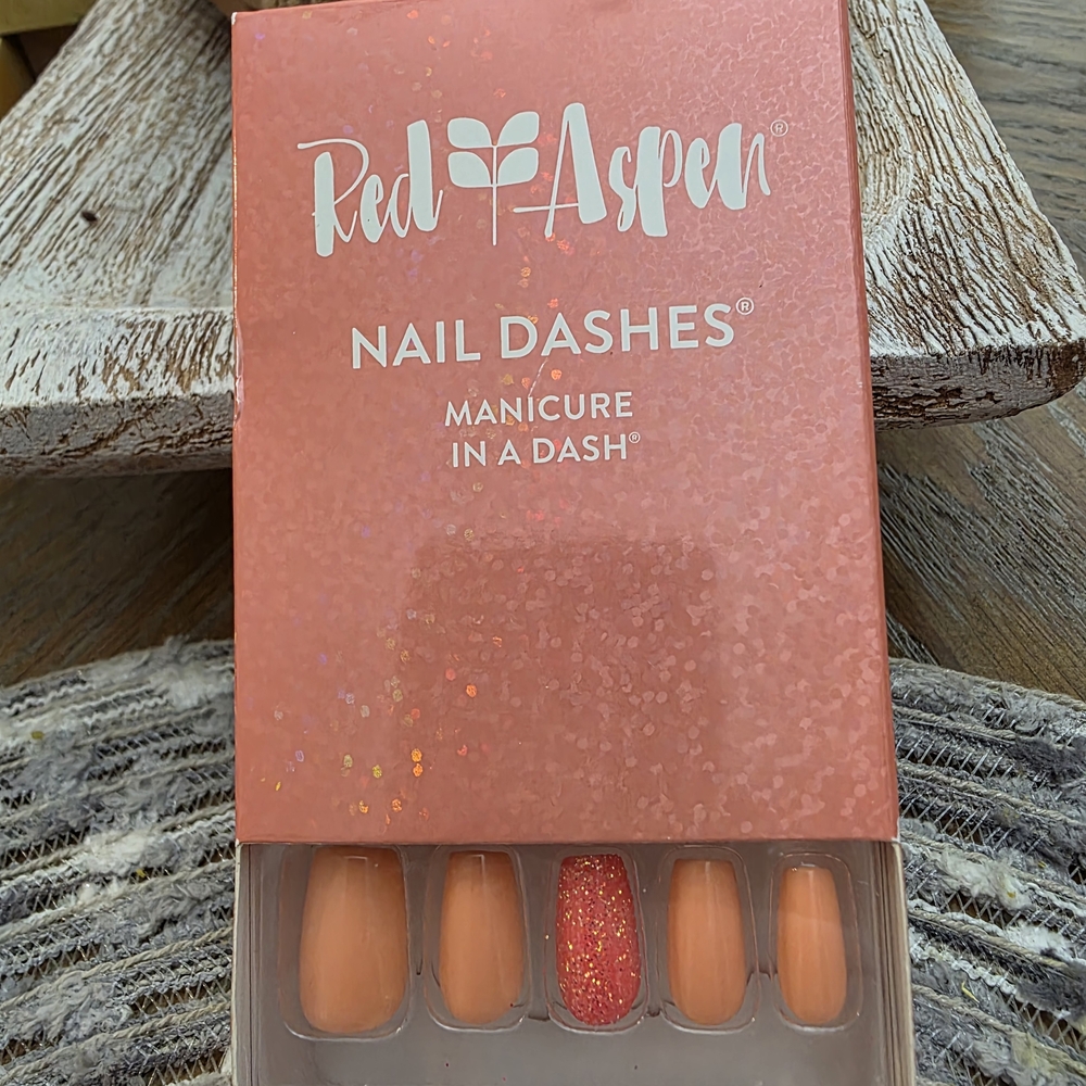 Red Aspen Nail Dashes - Coral and Glitter Set